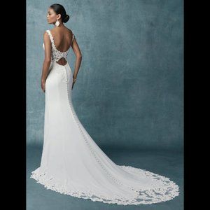 Maggie Sottero Opal / Ivory Kelsey Wedding Dress